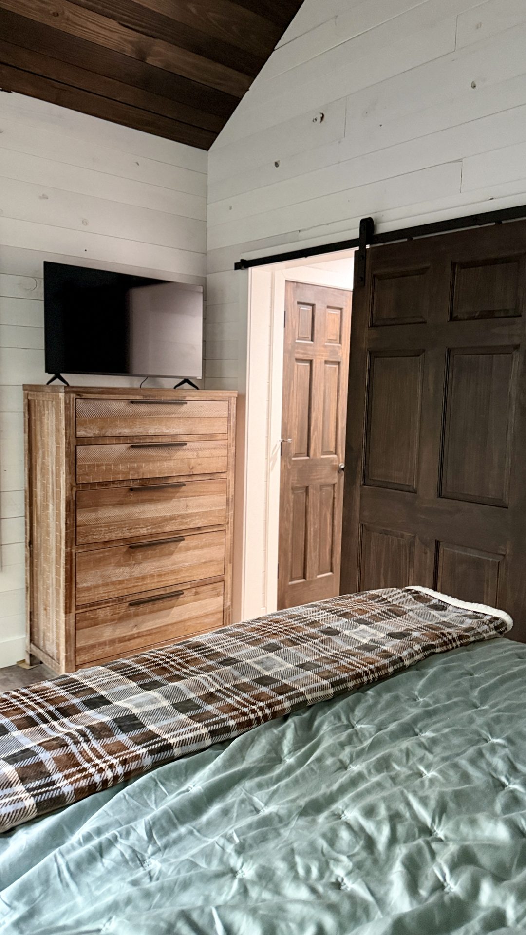 Bedroom with barn door